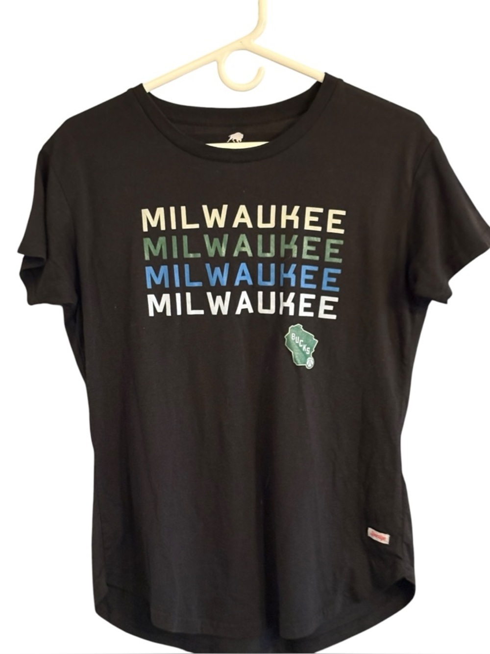 Sportige Milwaukee Bucks Womens Tee Shirt Size Medium NBA Basketball